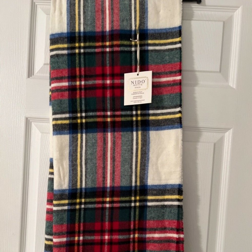 Nido Notte Italia Plaid Throw Blanket